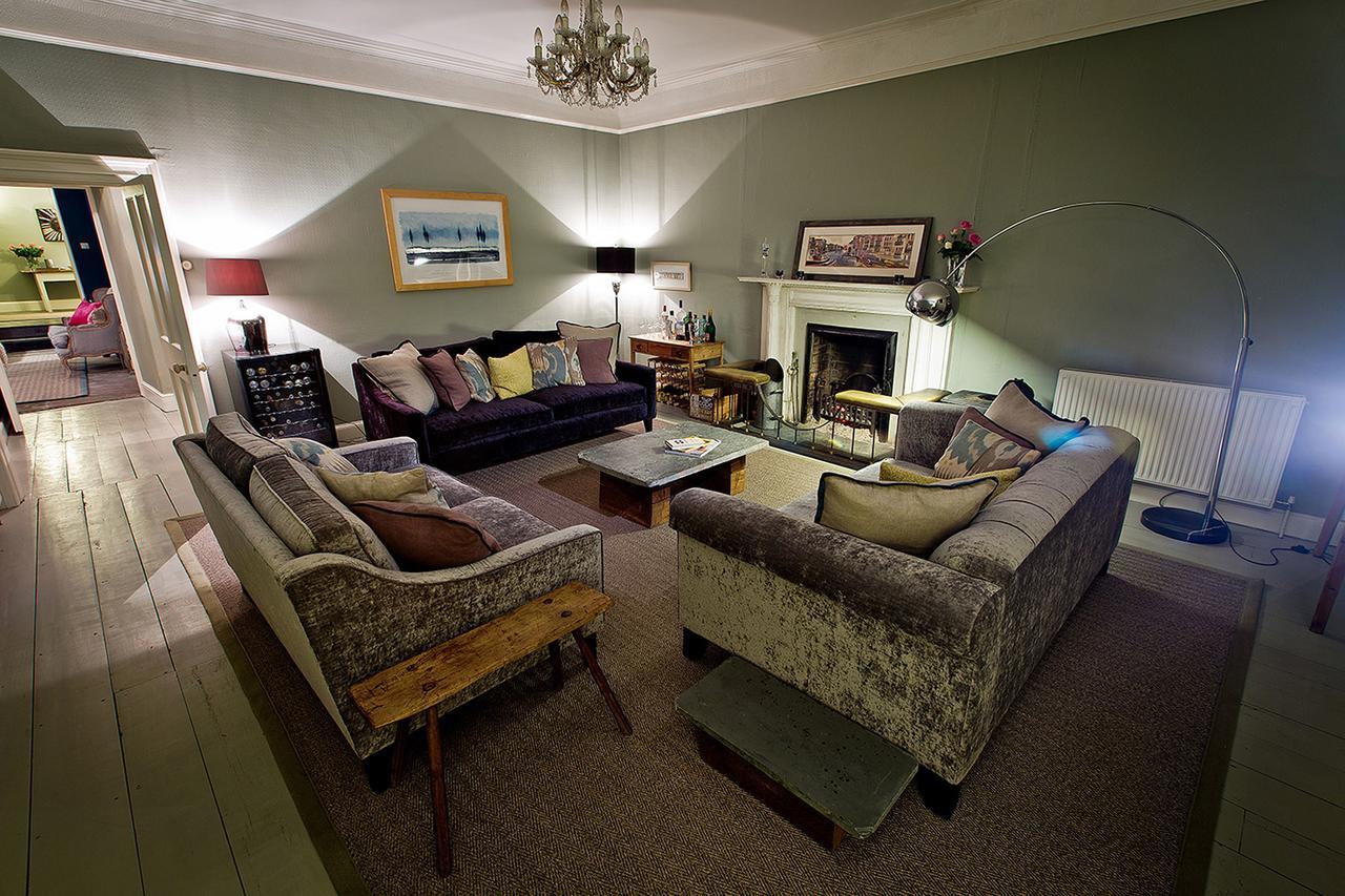 Bed and Breakfast Trewornan Manor Уэйдбридж Экстерьер фото