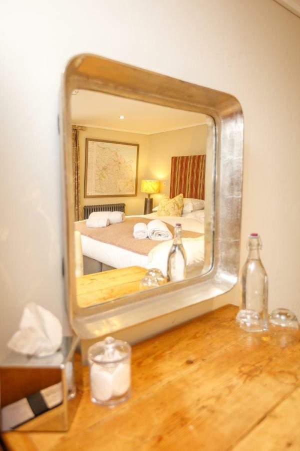 Bed and Breakfast Trewornan Manor Уэйдбридж Экстерьер фото