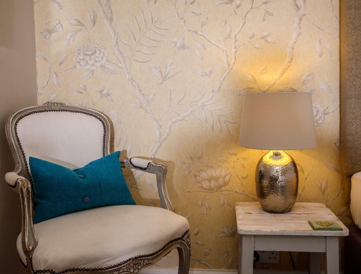 Bed and Breakfast Trewornan Manor Уэйдбридж Экстерьер фото